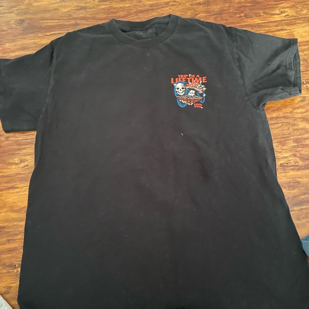Grim days trip of a lifetime tshirt medium
